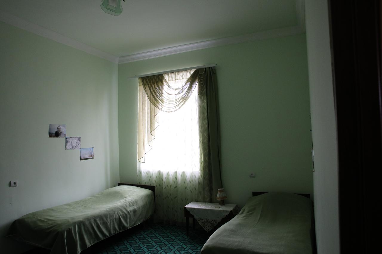 Barseghyan'S Guest House Vardenis エクステリア 写真
