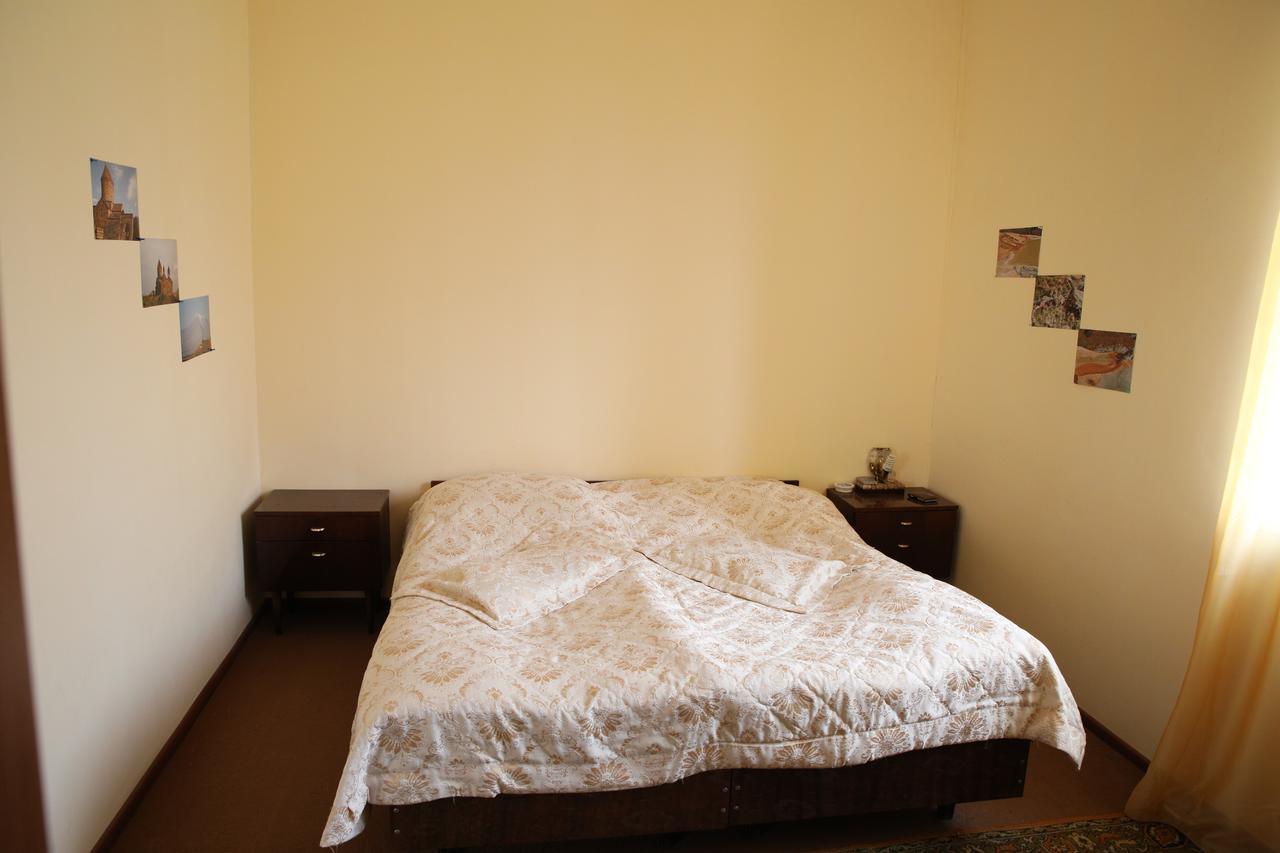 Barseghyan'S Guest House Vardenis エクステリア 写真